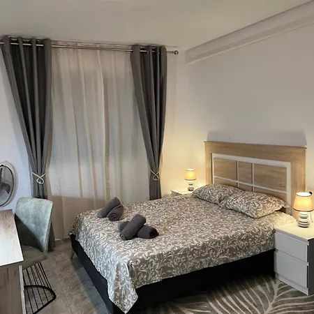 Sinforosa Park Apartamento *